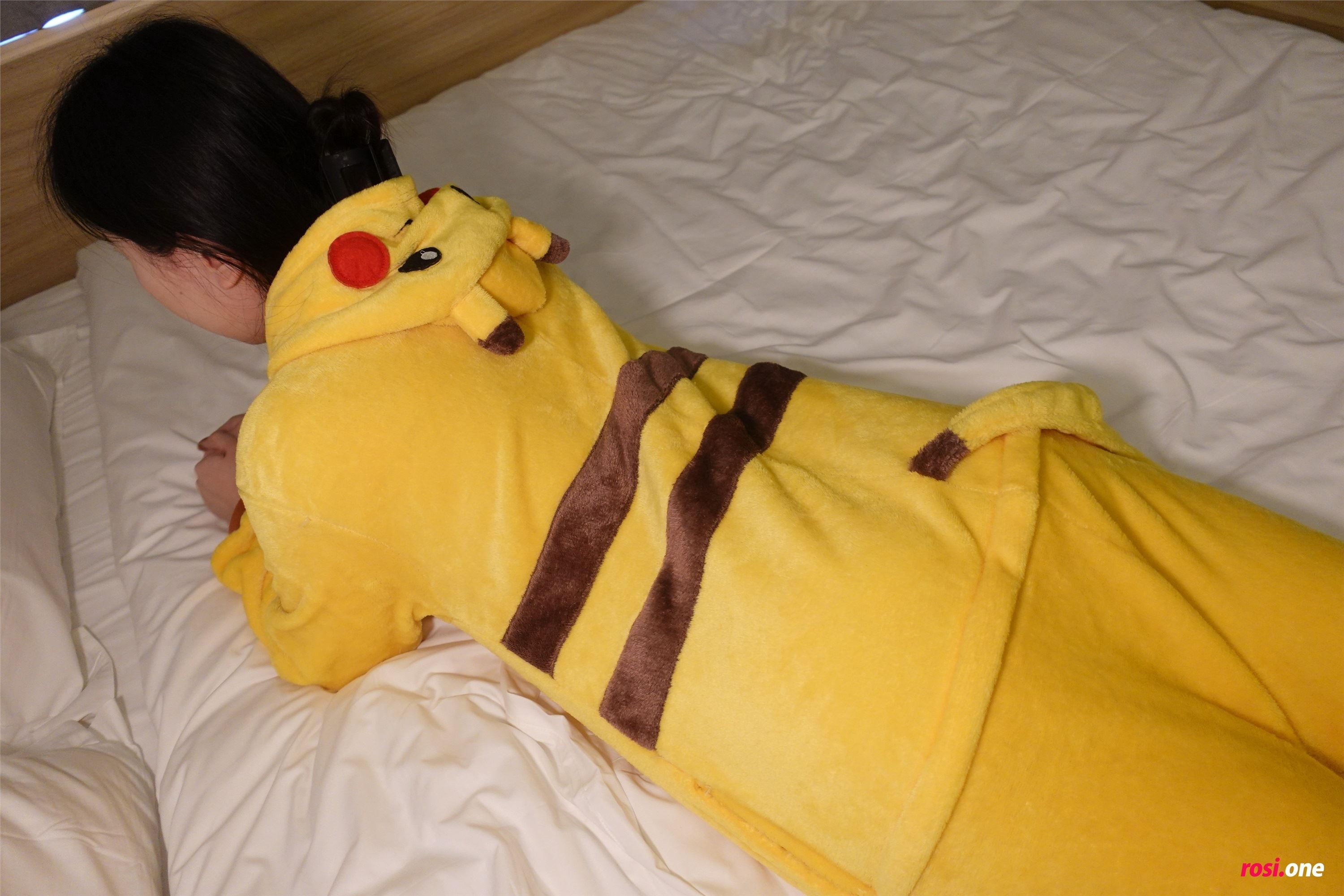 ROSI写真 2021.11.13 NO.3631